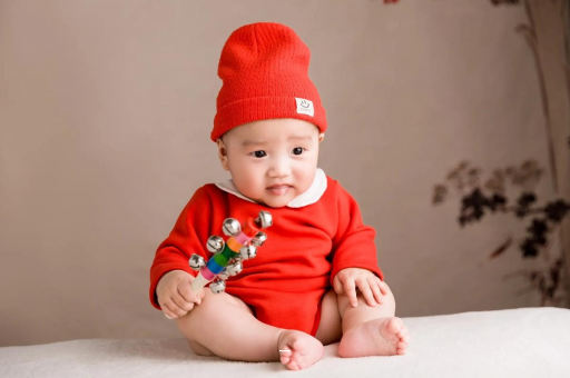 青海宝宝放屁多什么原因